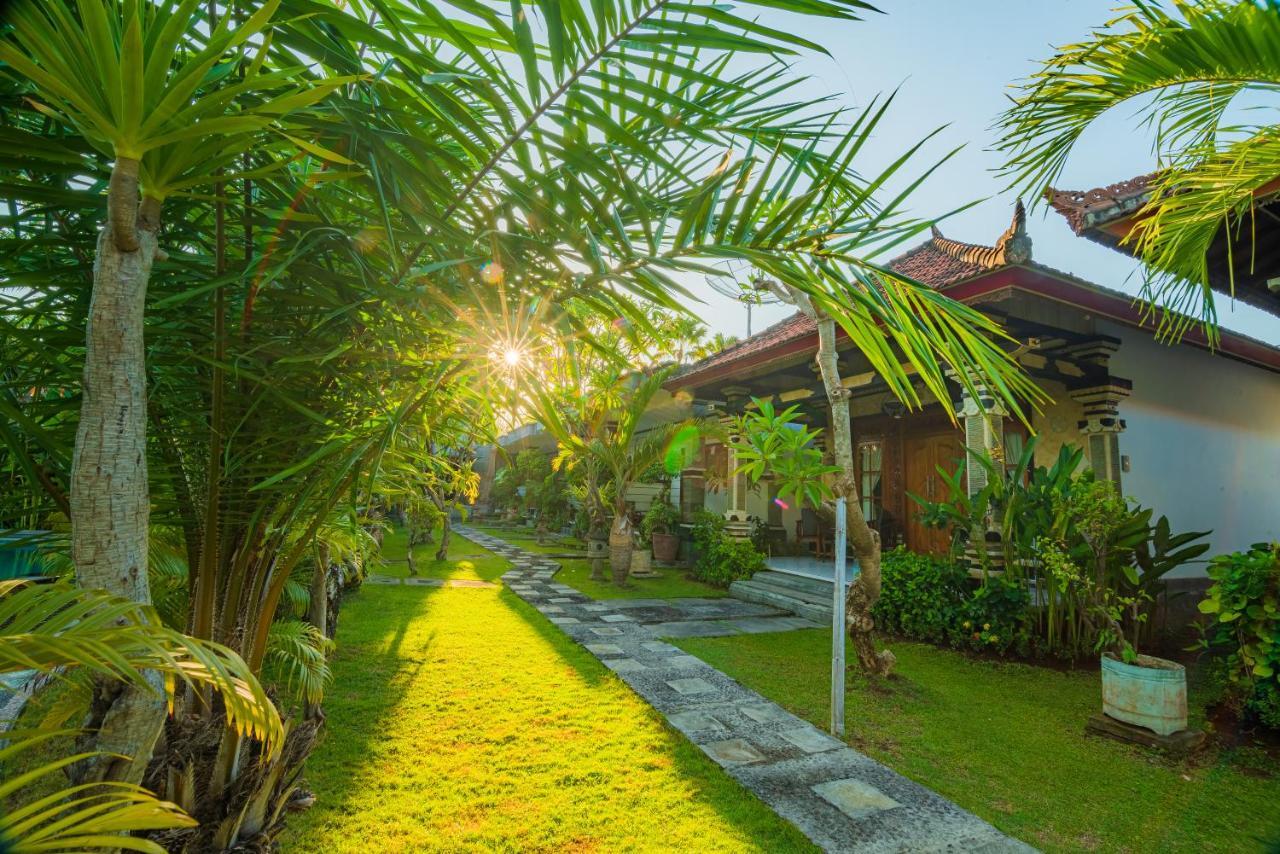 Pondok Wisata Sartaya 2 Lovina Exterior foto