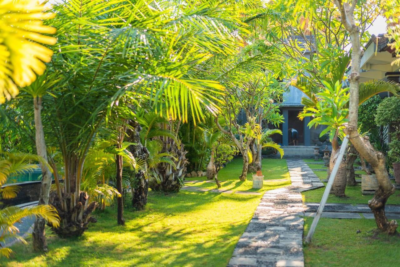 Pondok Wisata Sartaya 2 Lovina Exterior foto
